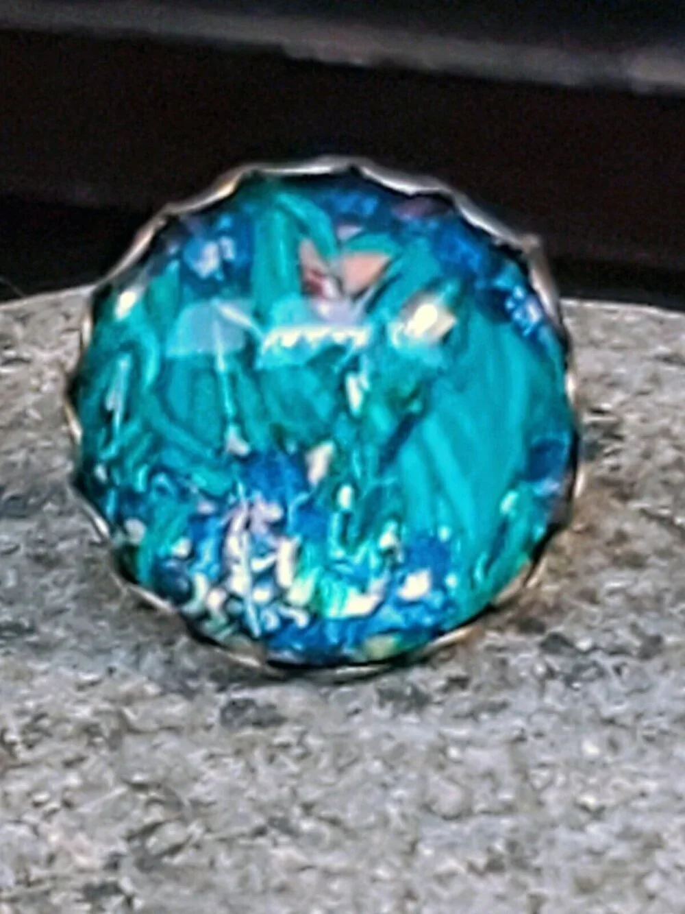 Vincent van Gogh Irises Famous Painting Art Glass Cabochon Bronze Filigree Ring